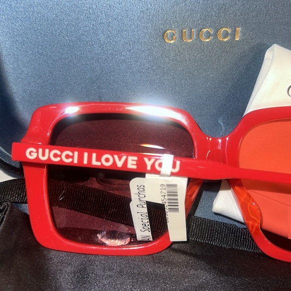 Gucci Red Sunglasses GG0567SAN NWT - Picture 10 of 11